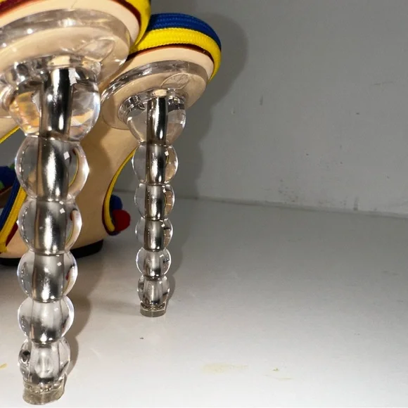 Azalea Wang, 8.5, Colorful Pom-Pom Heels - Picture 4 of 10